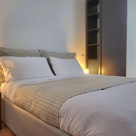 Appartamento Davanti Al Porto Romano Беваня Екстериор снимка